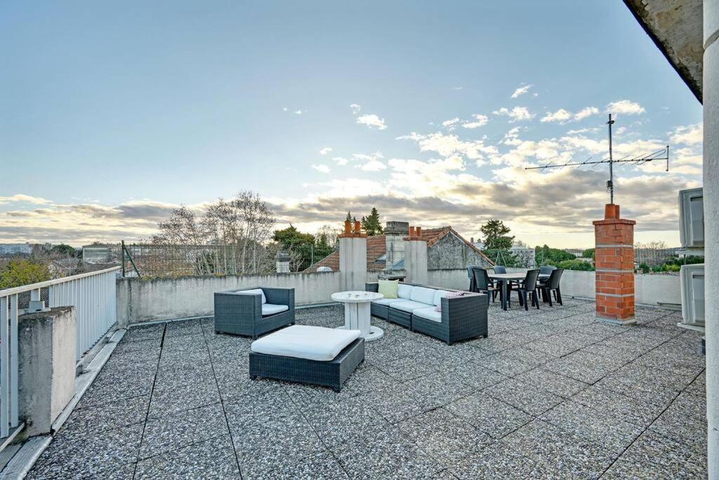 The Rooftop - Ac Clim - Wi-Fi - Parking Gratuit Dans La Rue Авиньон Екстериор снимка